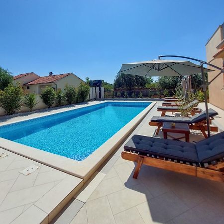 Apartments Matesic Ninski Stanovi ภายนอก รูปภาพ