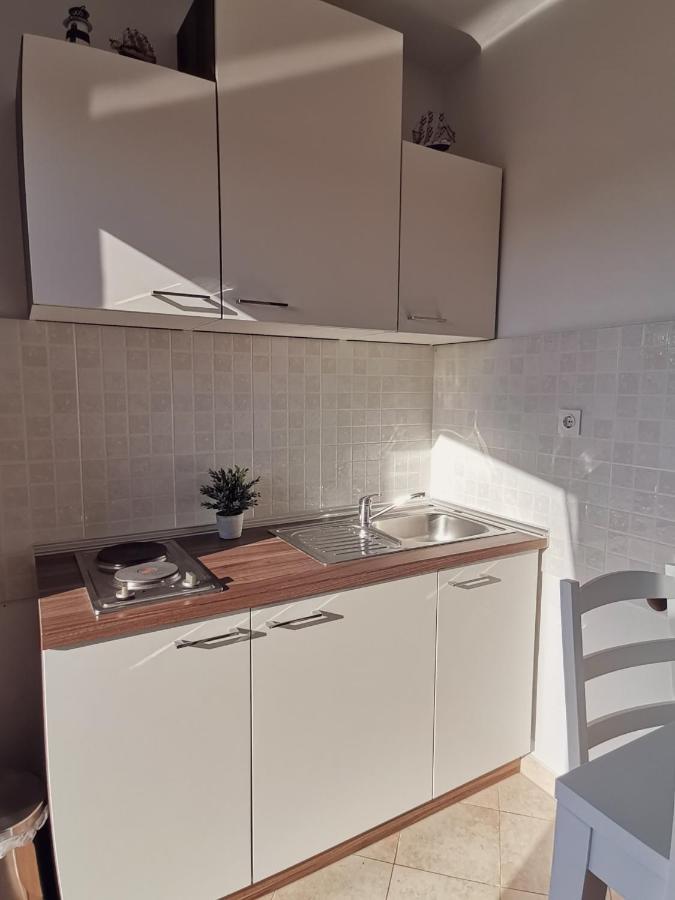 Apartments Matesic Ninski Stanovi ภายนอก รูปภาพ