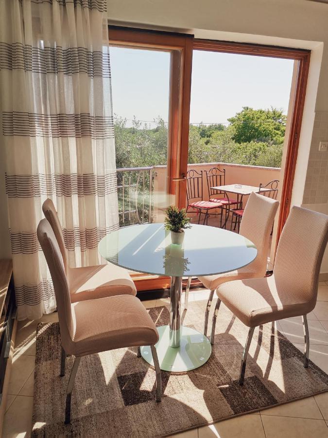 Apartments Matesic Ninski Stanovi ภายนอก รูปภาพ