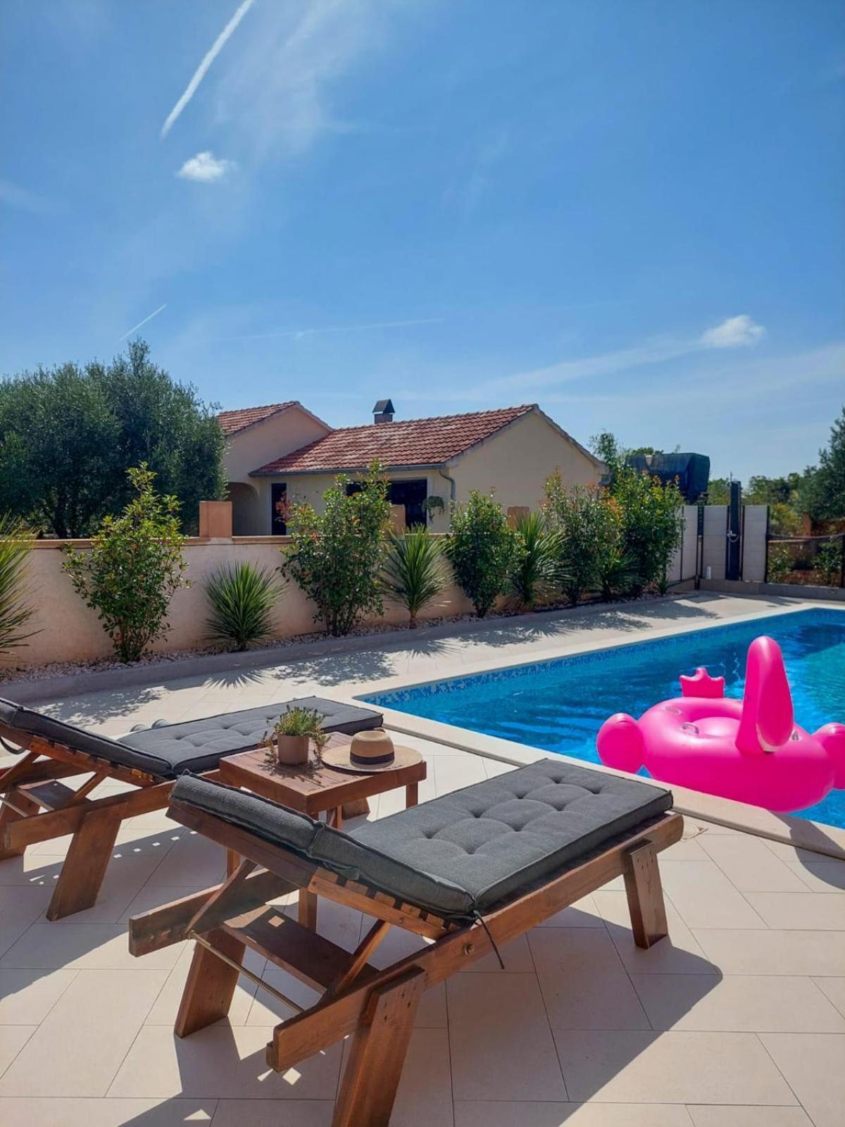 Apartments Matesic Ninski Stanovi ภายนอก รูปภาพ