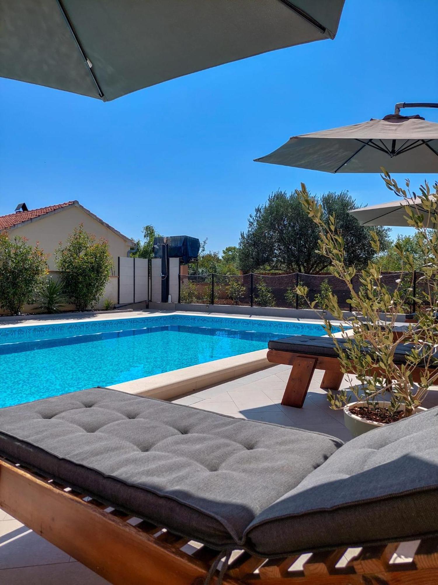 Apartments Matesic Ninski Stanovi ภายนอก รูปภาพ